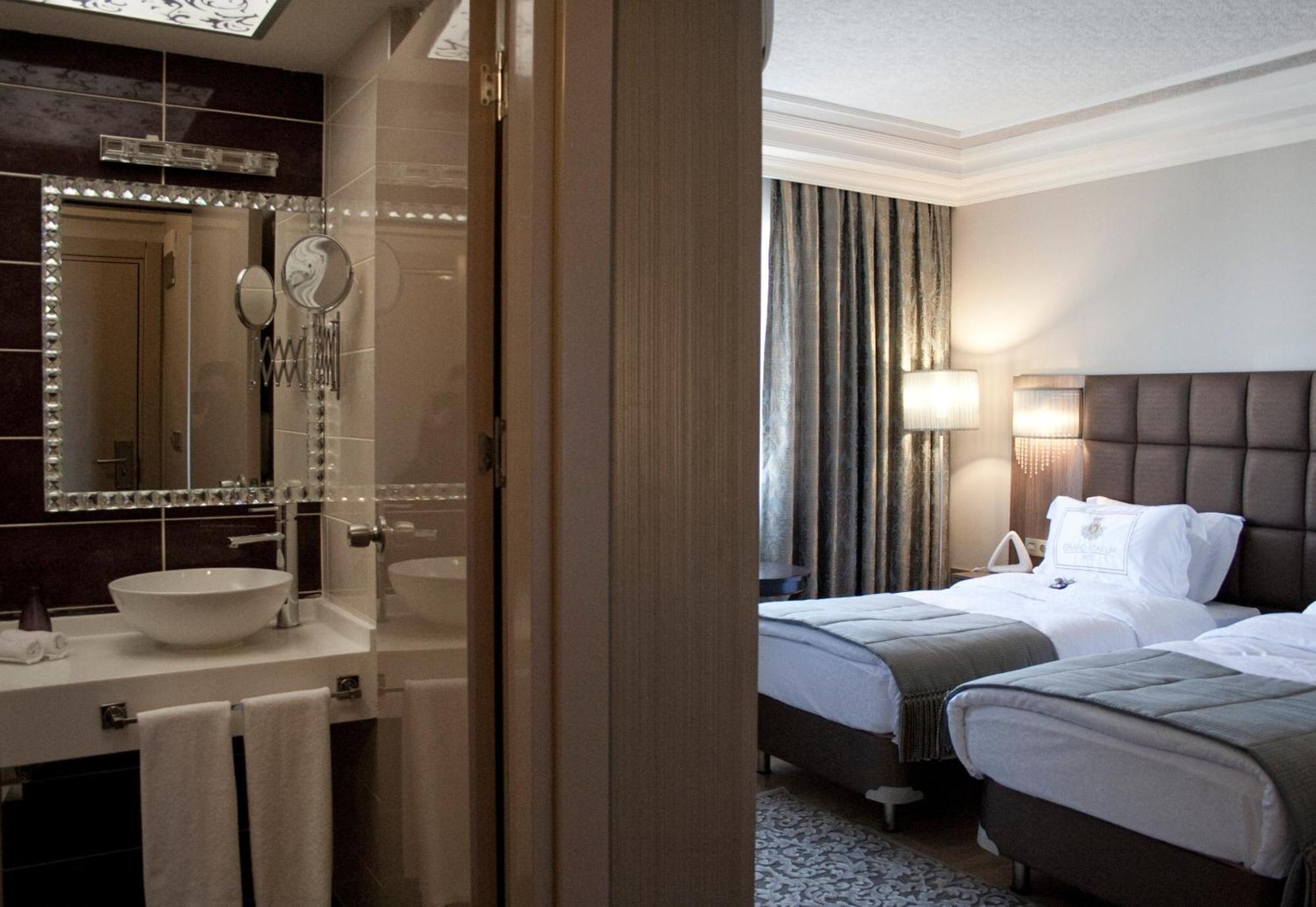 Grand Atakum Hotel Σαμψούντα Εξωτερικό φωτογραφία