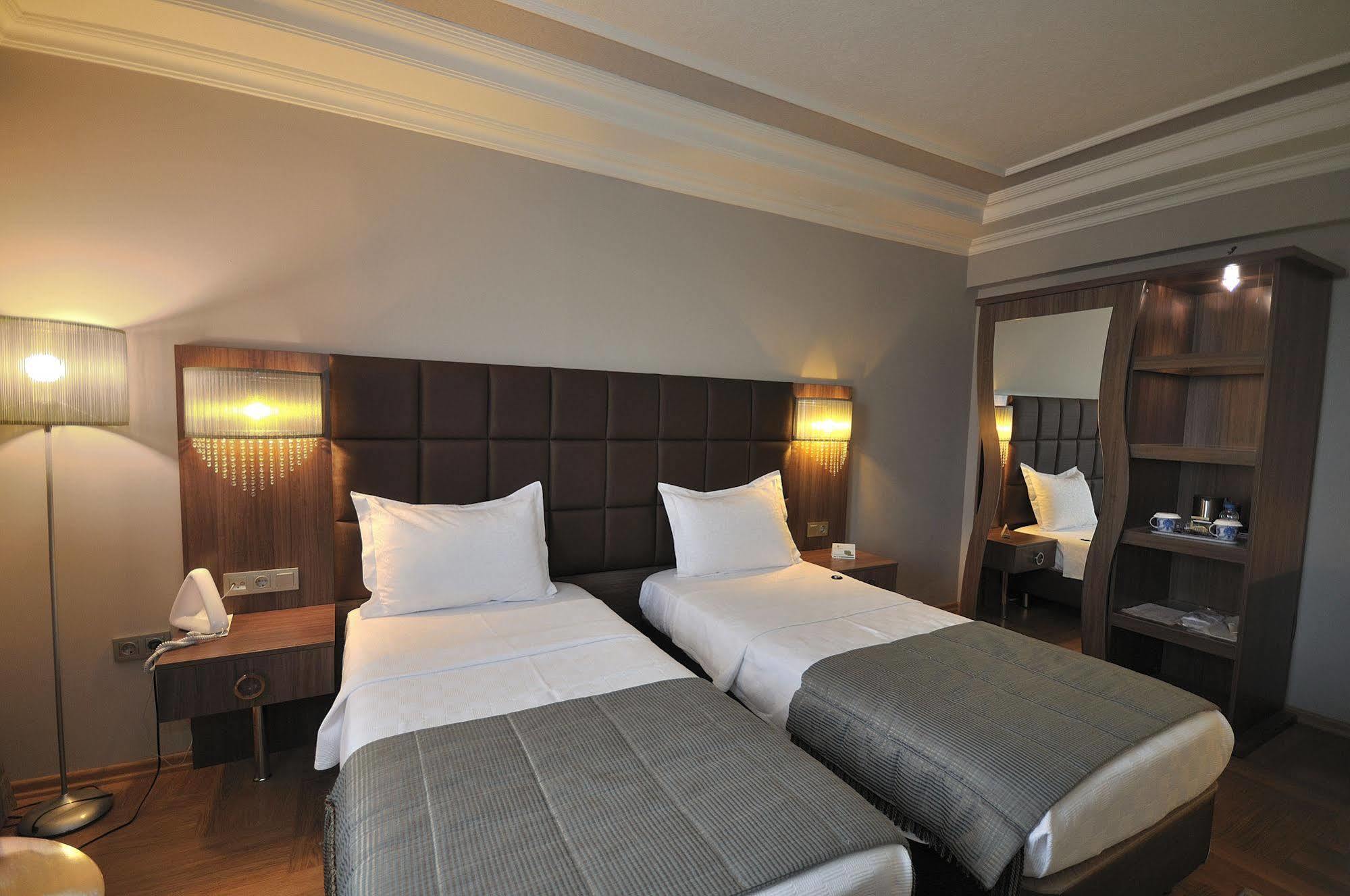 Grand Atakum Hotel Σαμψούντα Εξωτερικό φωτογραφία