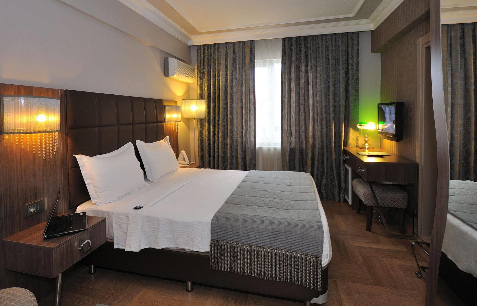 Grand Atakum Hotel Σαμψούντα Εξωτερικό φωτογραφία